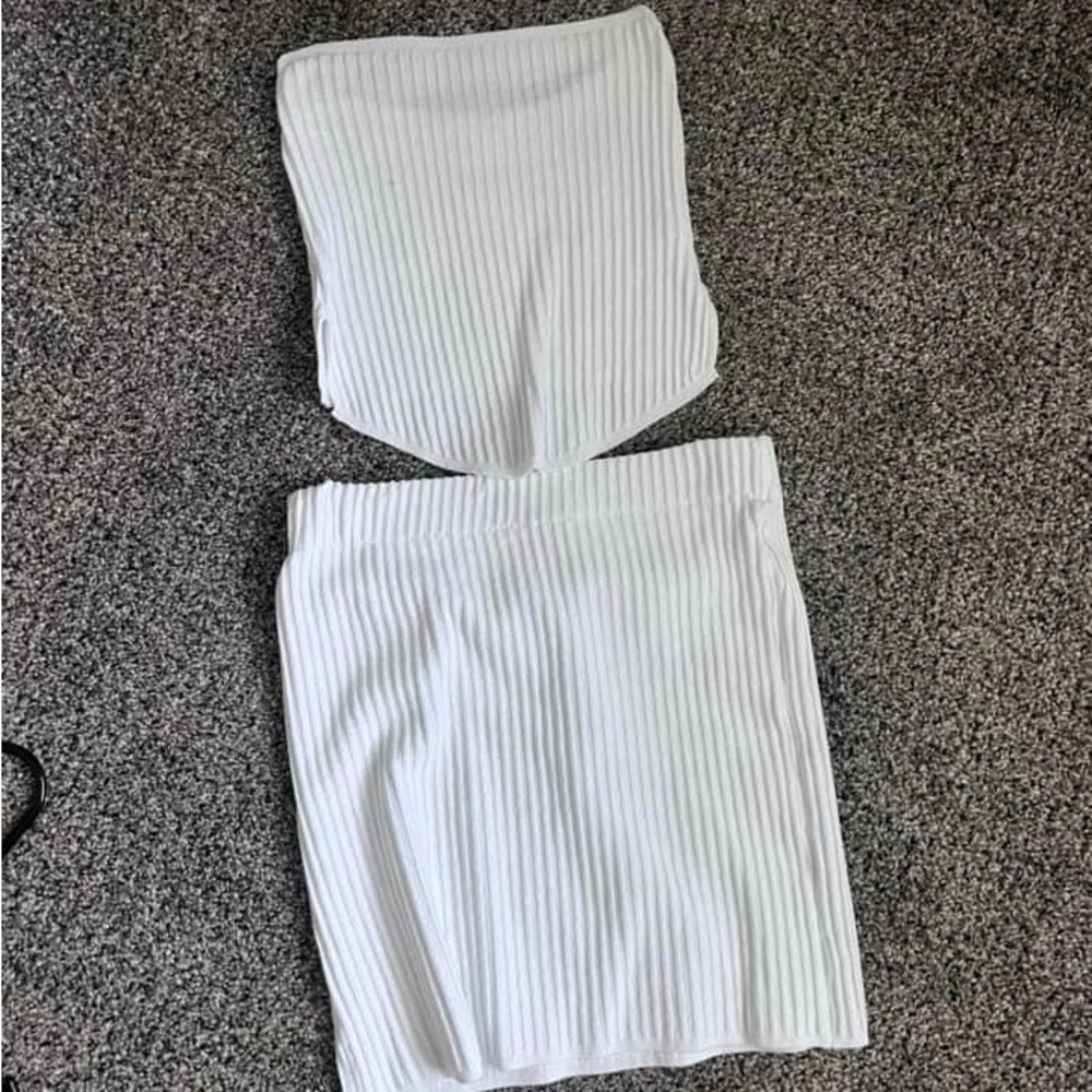 White Matching Set